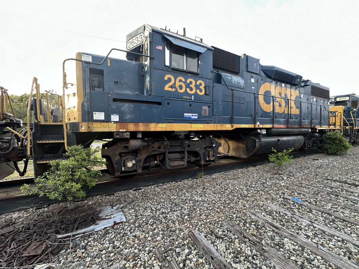 GP38-2 #2633